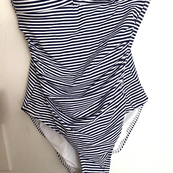 NWT Niptuck Sorrento Stripe One-Piece Swimsuit | Size 4 | Tummy Control - Picture 6 of 8